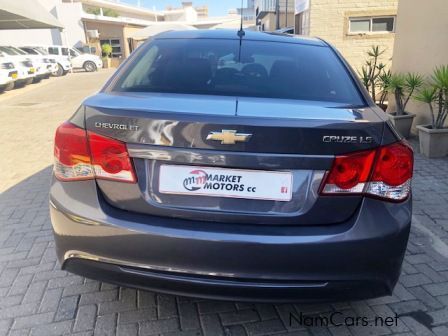 Chevrolet Cruze 1.6 LS in Namibia