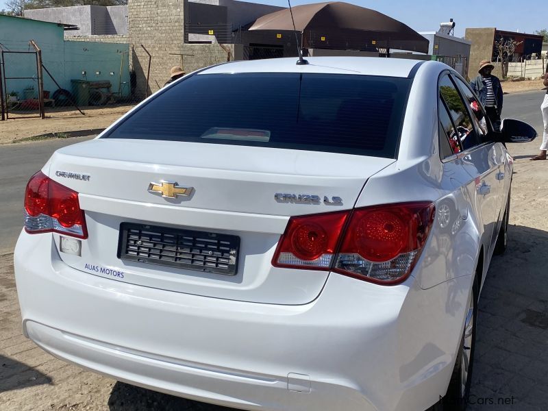 Chevrolet Cruze 1.6 LS in Namibia