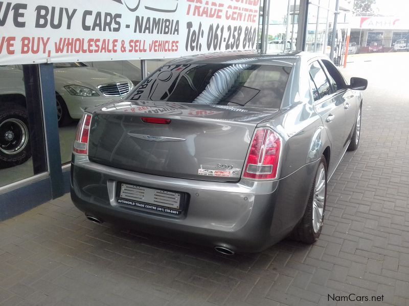 Chrysler 300C 3.6 AT in Namibia
