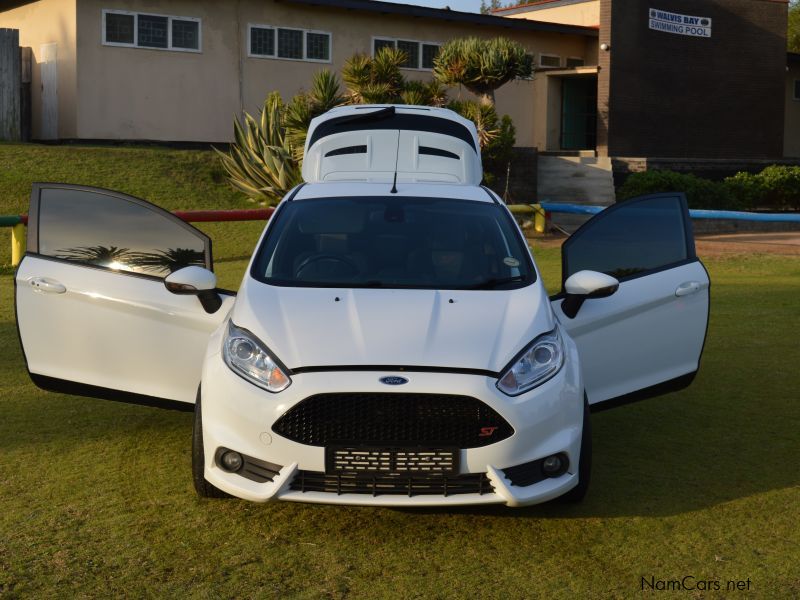 Ford Fiesta ST 1.6 in Namibia