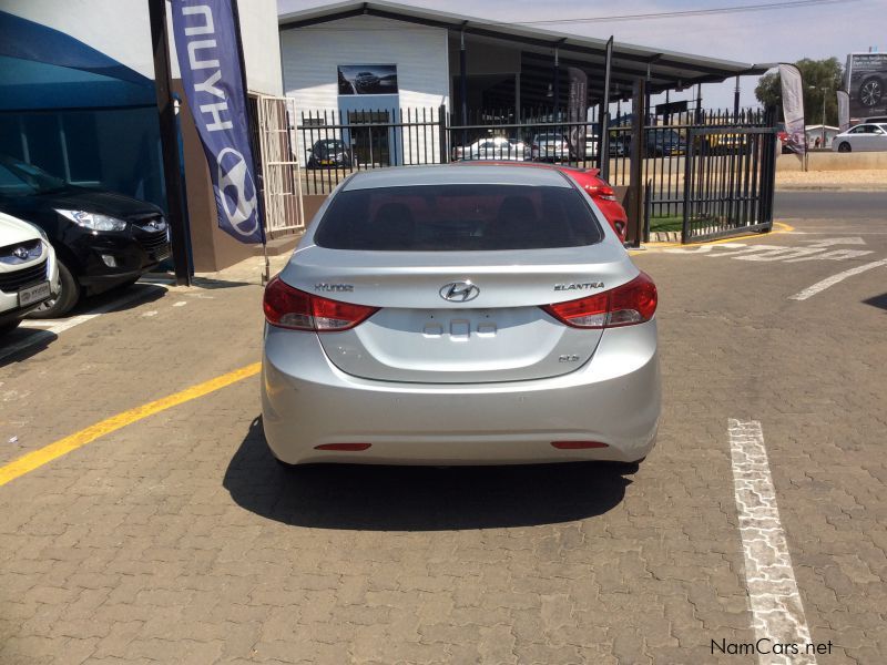 Hyundai Elantra 1.8 Executive manual in Namibia
