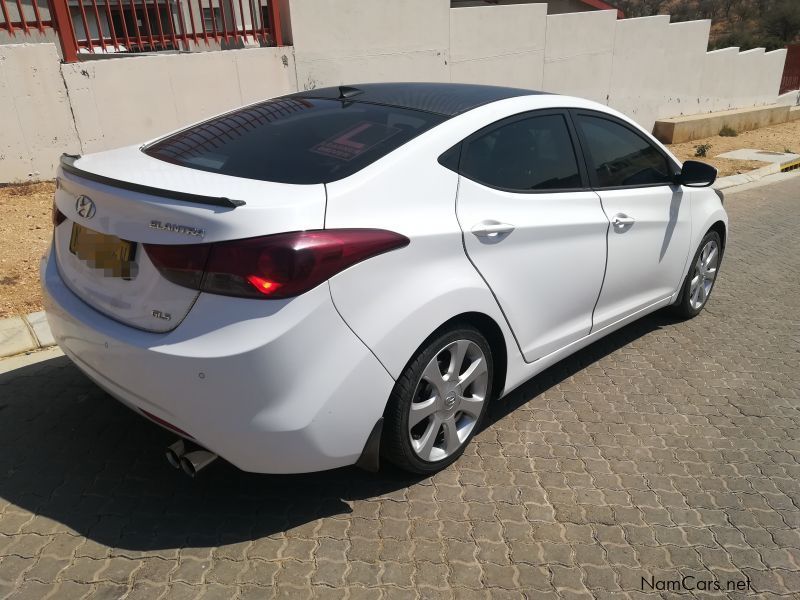 Hyundai Elantra Gls in Namibia