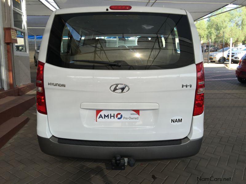 Hyundai H-1 GLS 2.4 CVVT Wagon 9 Seater in Namibia