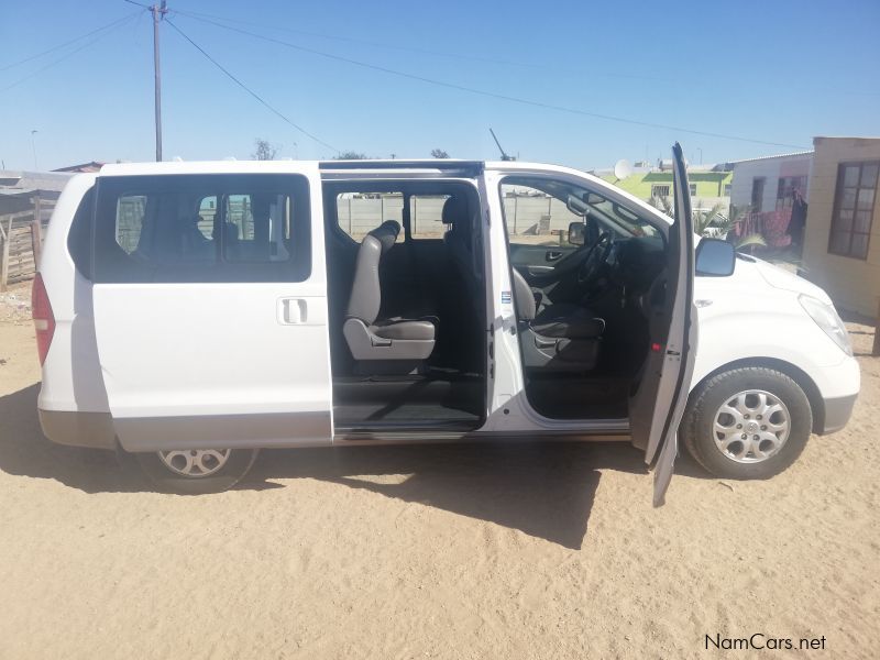 Hyundai H1 2.4 petrol in Namibia