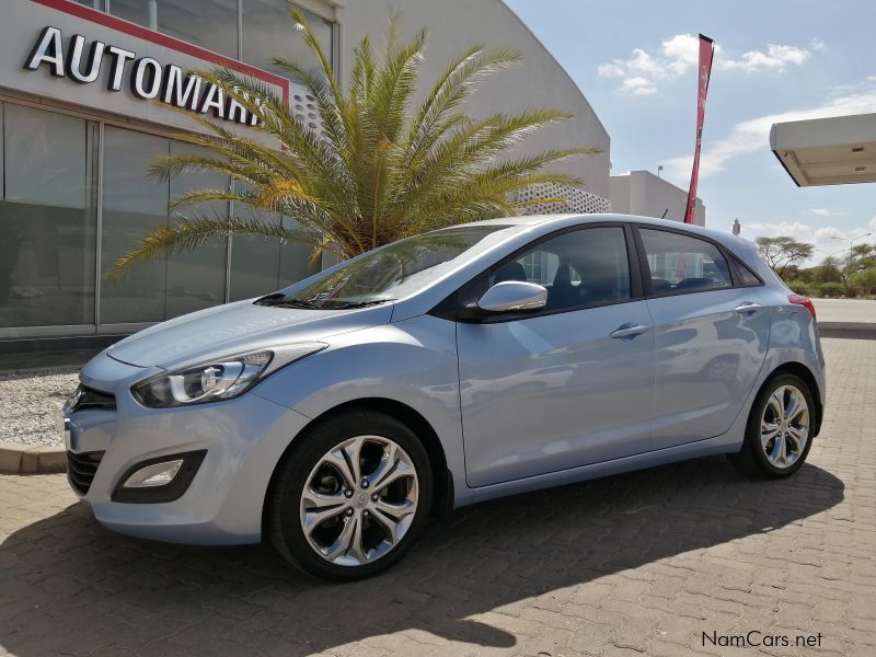 Hyundai HYUNDAI i10 GLS/EXECUTIVE 1.8 in Namibia