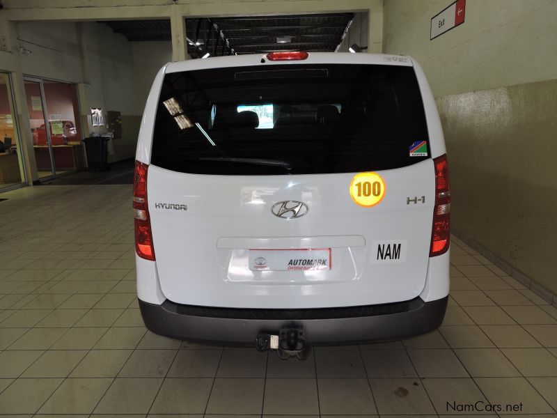 Hyundai HYUNDAIH-1 GLS 2.4 in Namibia