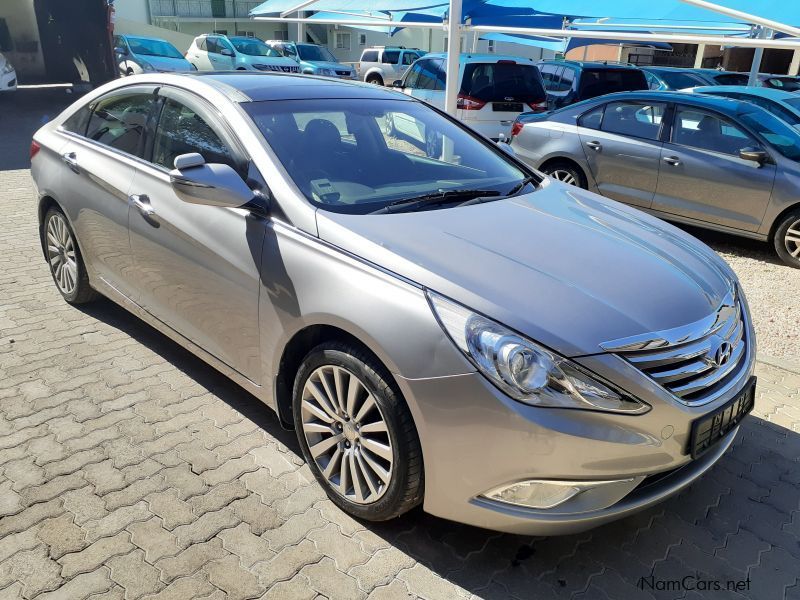 Hyundai i45 in Namibia