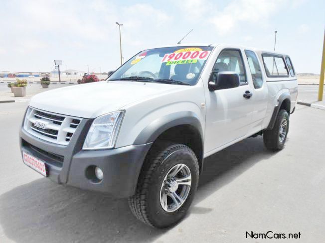 Isuzu KB 250 DTEQ LE E/Cab in Namibia