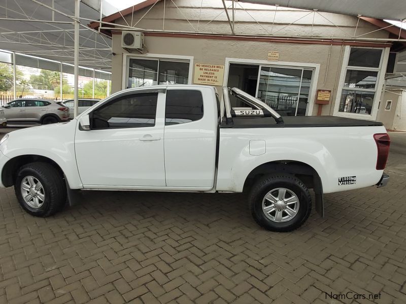 Isuzu KB 250 Le in Namibia