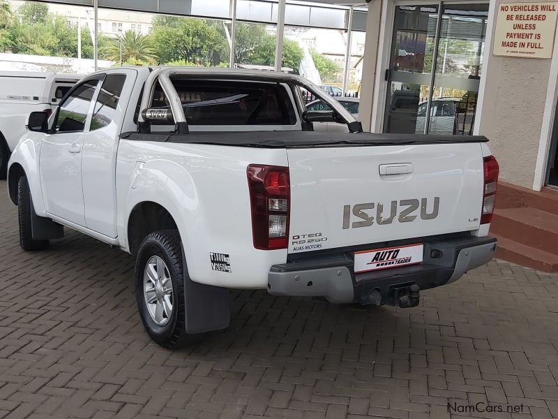 Isuzu KB 250 Le in Namibia