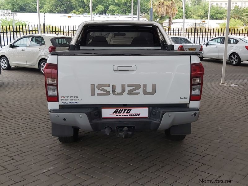 Isuzu KB 250 Le in Namibia