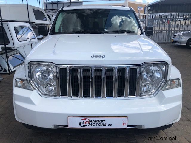 Jeep Cherokee 3.7 v6 A/T Ltd in Namibia