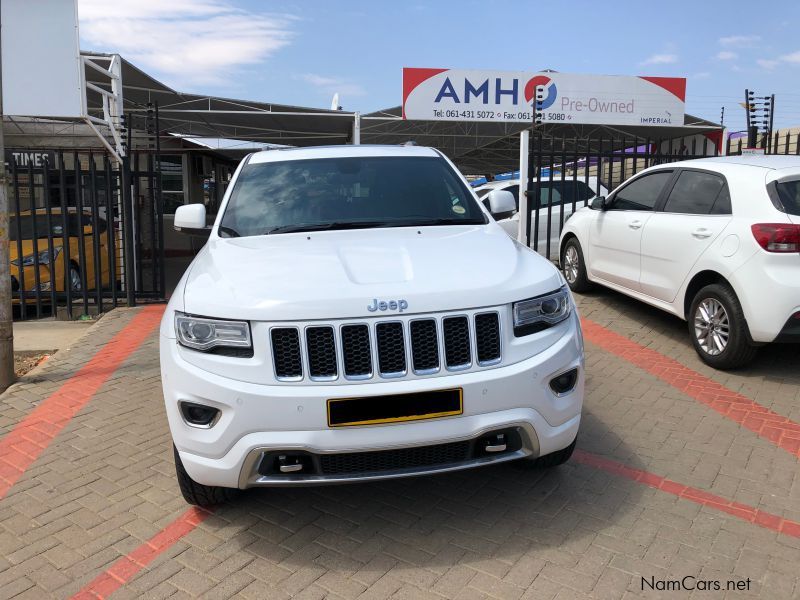 Jeep Grand Cherokee in Namibia