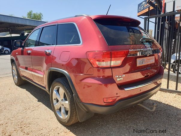 Jeep Grand Cherokee Overland in Namibia