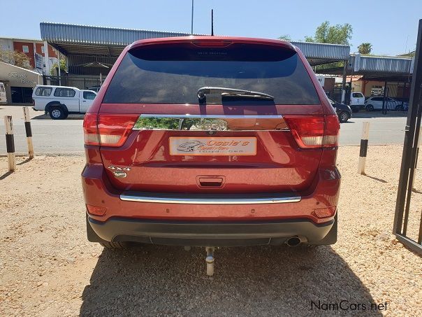 Jeep Grand Cherokee Overland in Namibia