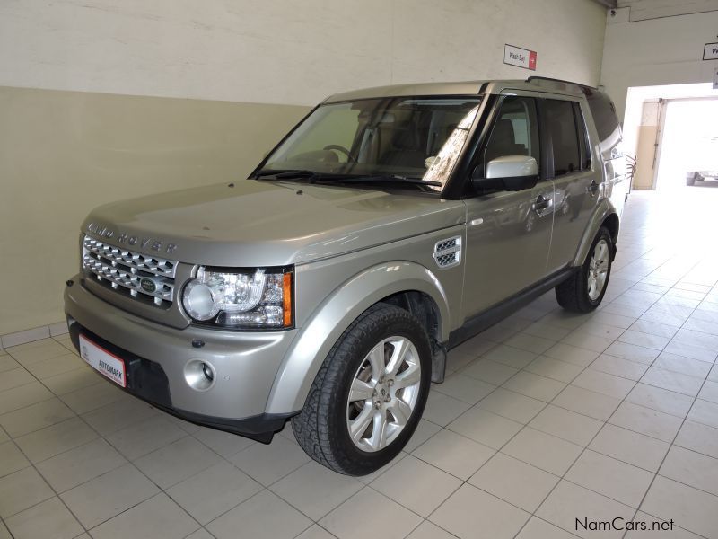 Land Rover DISCOVERY 4 5.0 V8 HSE in Namibia