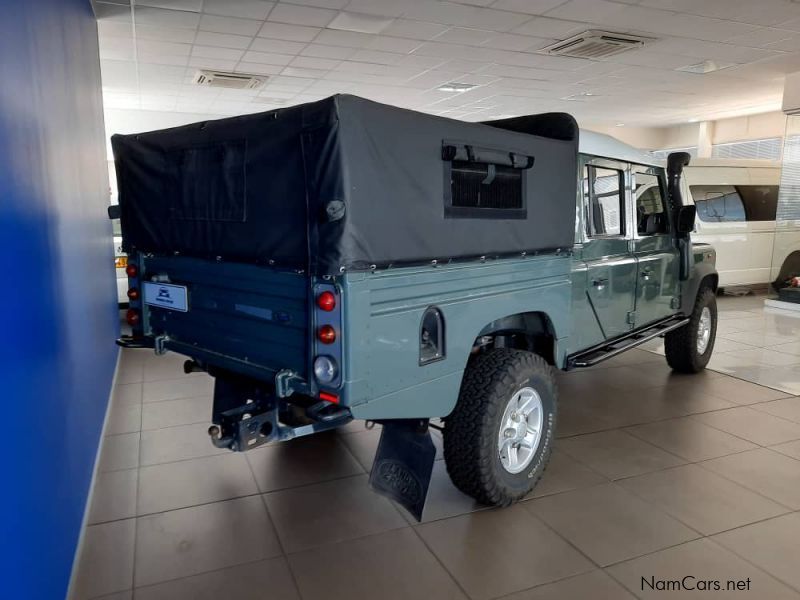 Land Rover Defender 130 H 2.2 D/C in Namibia