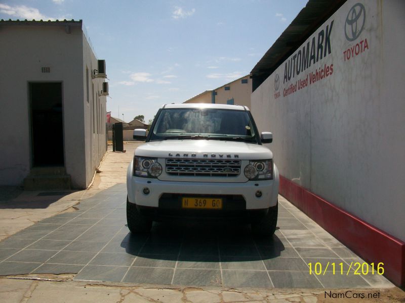 Land Rover Discover 4 3.0TDI SDV6 SE in Namibia