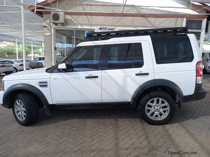 Land Rover Discovery 4 TD S in Namibia