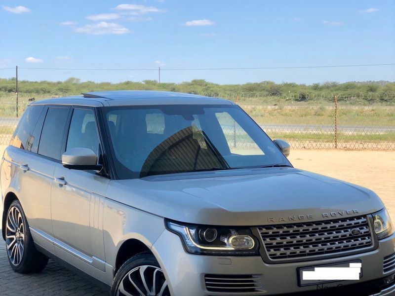 Land Rover Range Rover  Vgue 5.0L Supercharged in Namibia