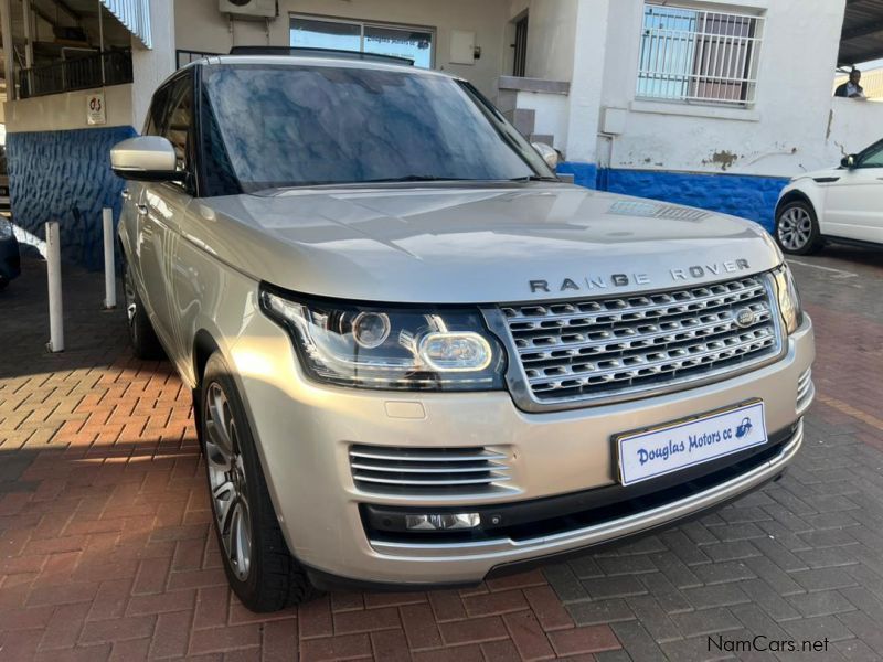 Land Rover Range Rover 5.0 V8 in Namibia