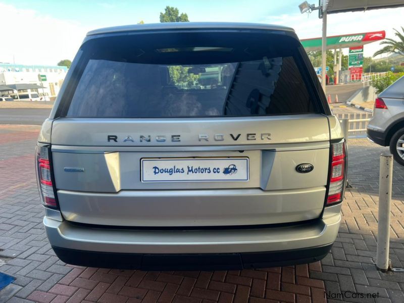 Land Rover Range Rover 5.0 V8 in Namibia