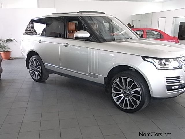 Land Rover Range rover Autobiography 5.0 S v8 in Namibia