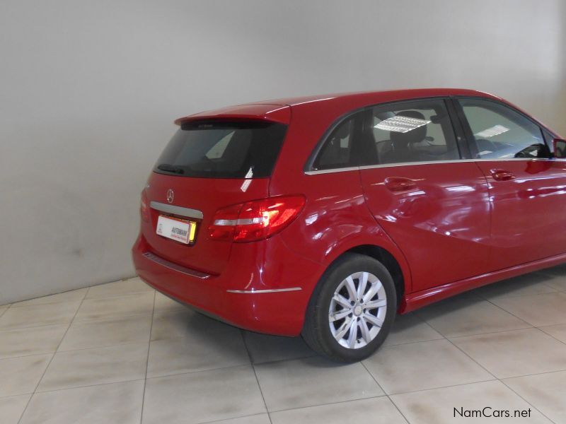 Mercedes-Benz B170 in Namibia