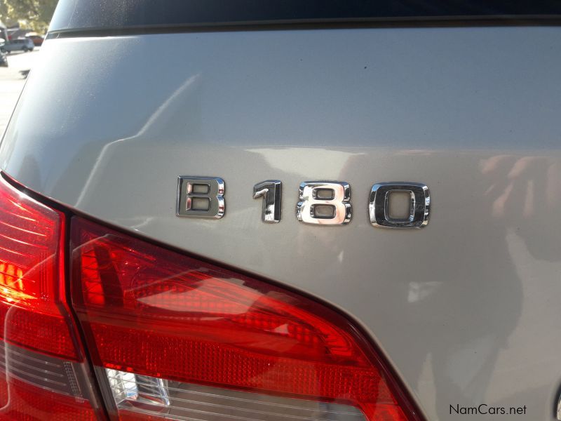 Mercedes-Benz B180 in Namibia