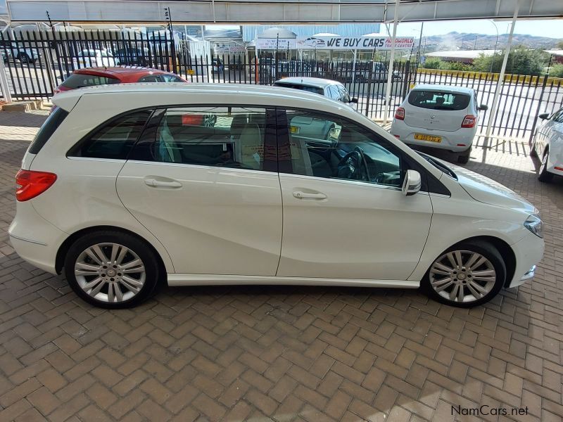 Mercedes-Benz B200 BE in Namibia