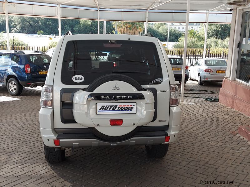 Mitsubishi Pajero GLS in Namibia