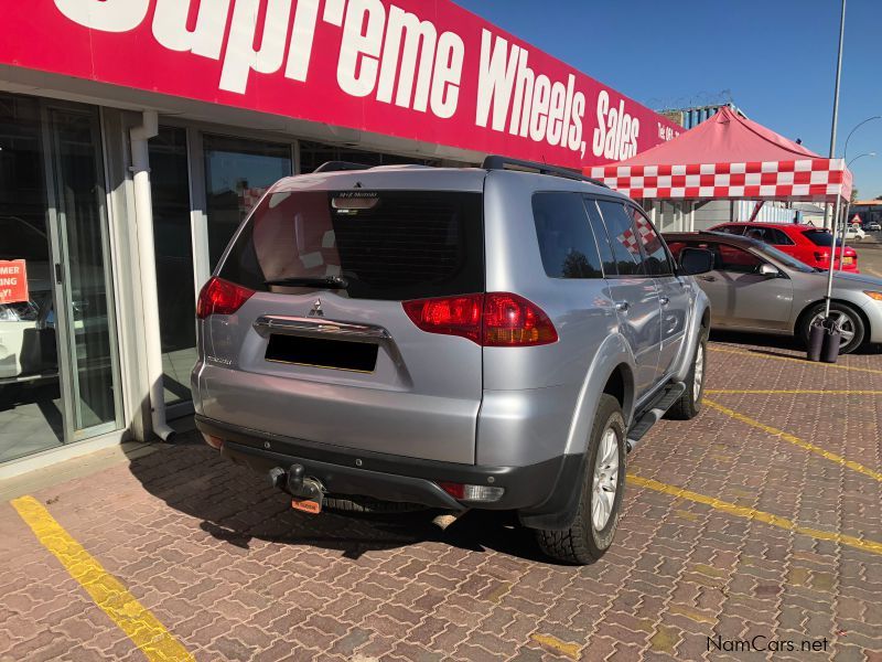 Mitsubishi Pajero Sport 3.2 4x4 in Namibia