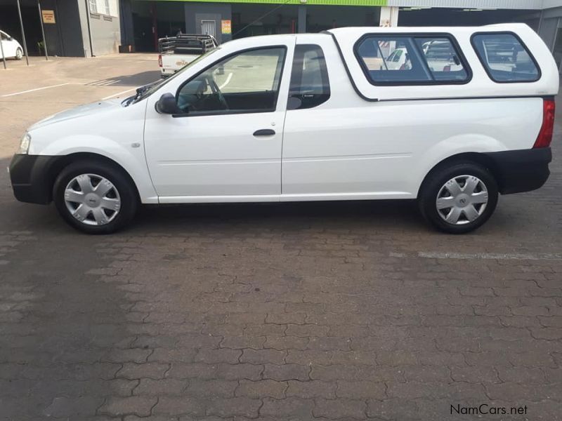 Nissan NP 200 1.6i in Namibia