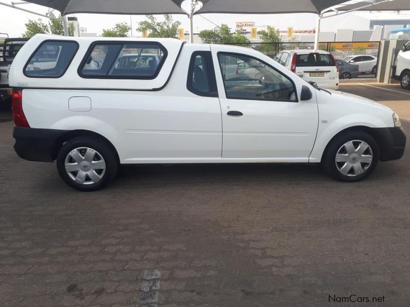 Nissan NP 200 1.6i in Namibia