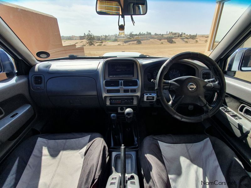 Nissan NP300 2.5TDi 4X4 Double Cab in Namibia