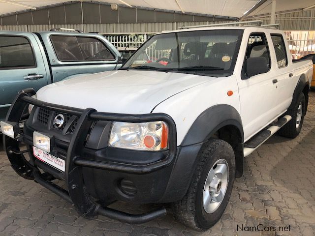 Nissan NP300 3.2 Diesel 4x4 in Namibia