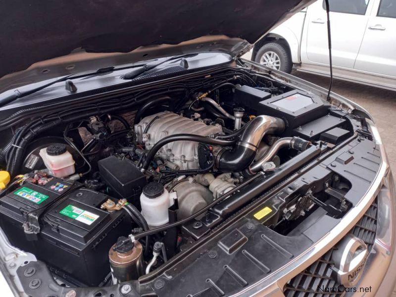 Nissan Navara 3UZ 4.3 V8 VVTI in Namibia