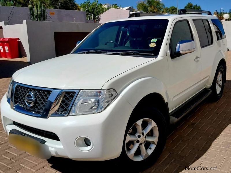 Nissan Pathfinder 2,5 Diesel in Namibia