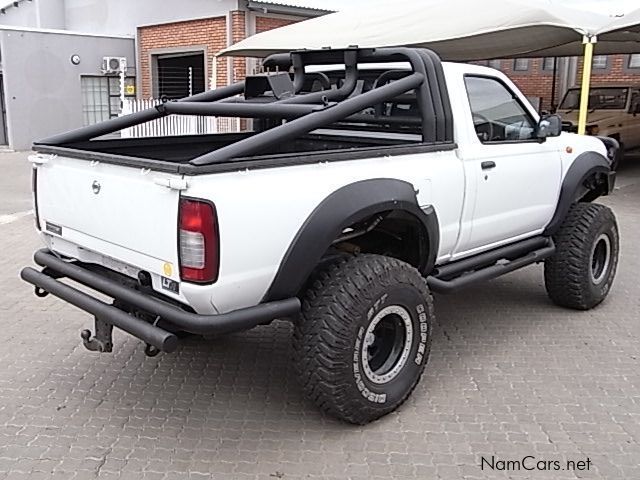 Nissan Patrol Chassis Build up to Np300 V8 in Namibia