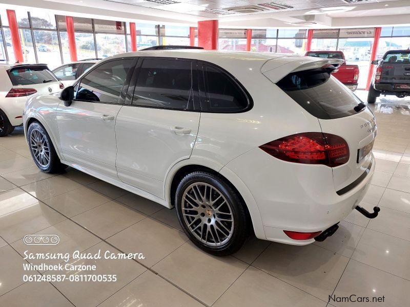 Porsche Cayenne GTS 4.8 V8 390Kw in Namibia