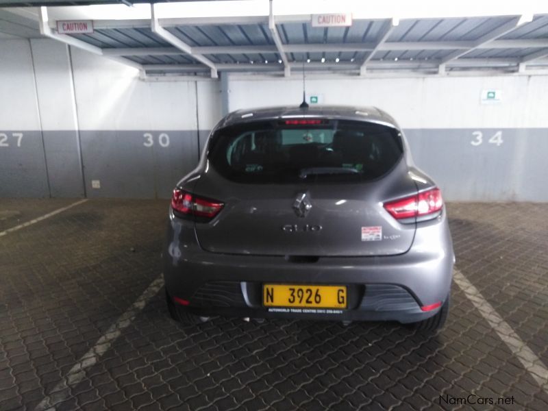 Renault Clio 900T in Namibia