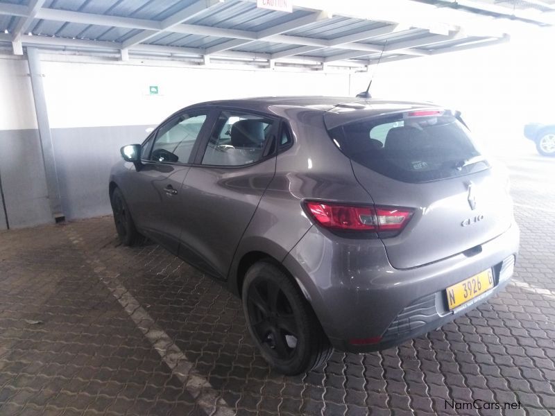 Renault Clio 900T in Namibia