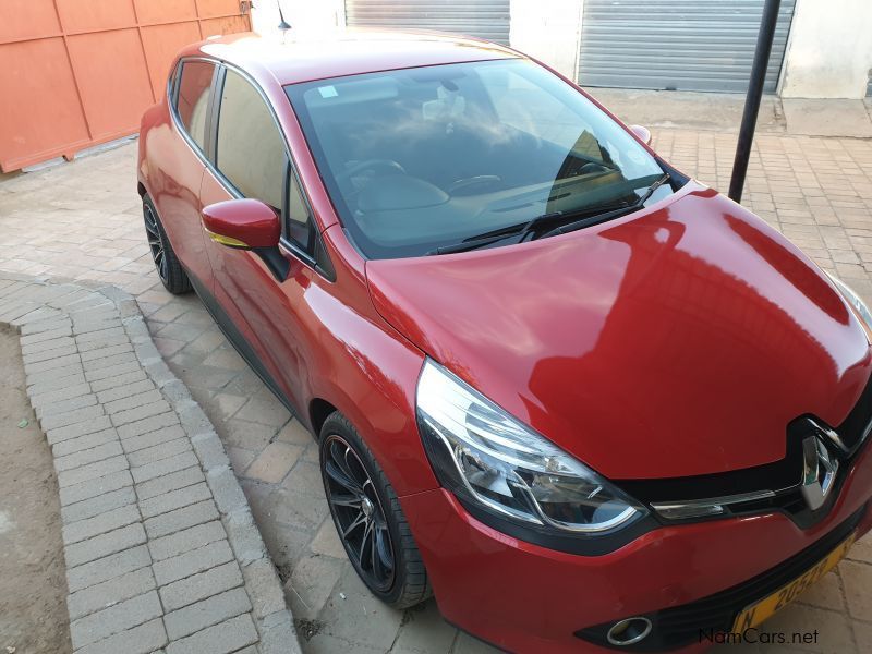 Renault Clio 900t Expression 66kw in Namibia