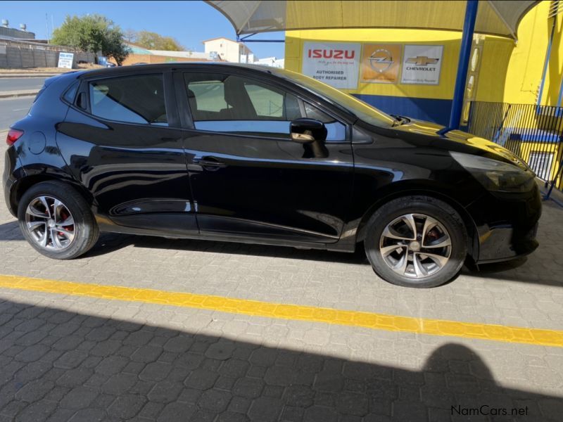 Renault Clio in Namibia