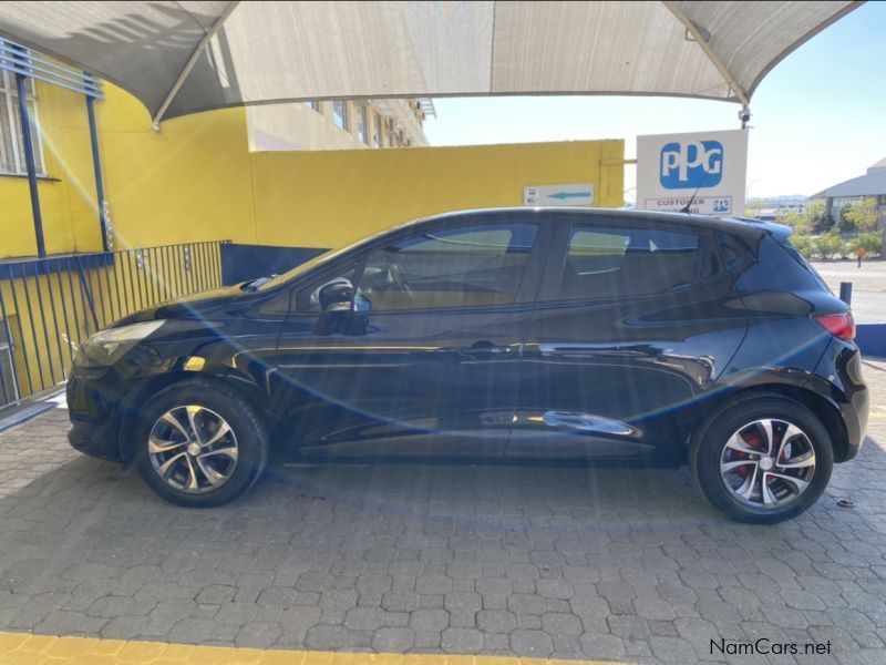 Renault Clio in Namibia