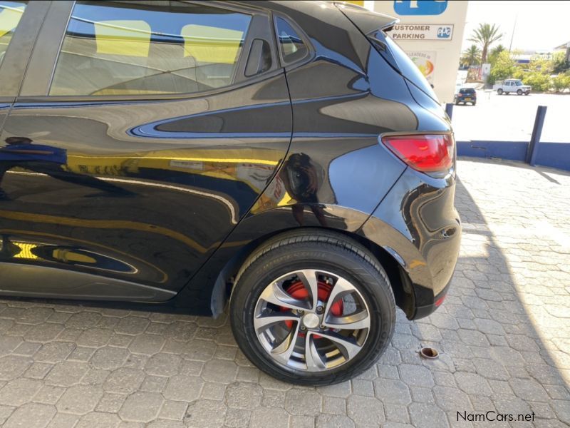 Renault Clio in Namibia