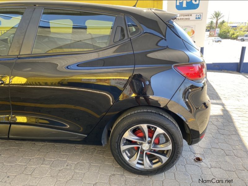 Renault Clio in Namibia