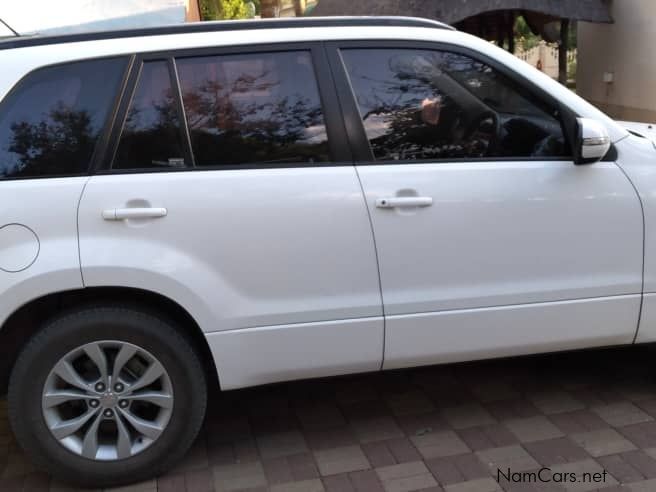 Suzuki Grand Vitara Dune in Namibia