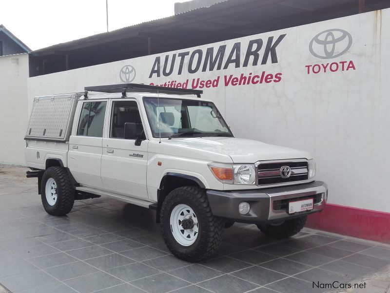 Toyota 4.2 LANDCRUISER DIESEL DOUBLE CAB in Namibia