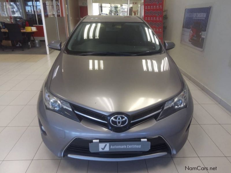 Toyota AURIS 1.6 in Namibia